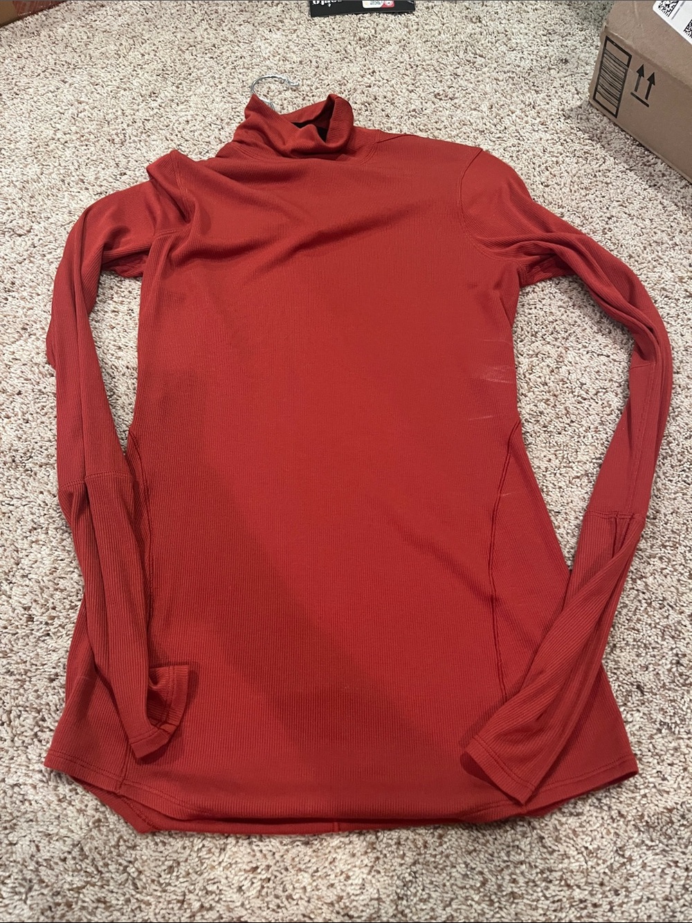 Lululemon Women’s Long-Sleeve Turtleneck Top - Rust